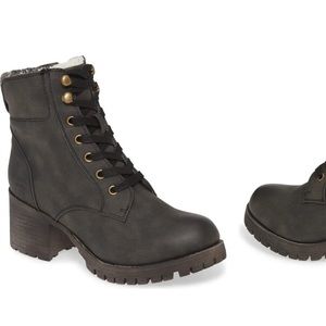 Billabong Boots